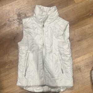Woman vest